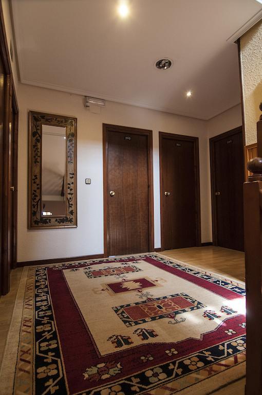 Riodeva Hotel Unquera Bagian luar foto